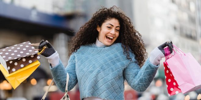 Mystery fashion items keep shoppers curious and coming back